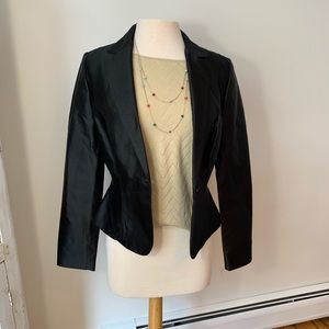 100% SILK J. McLaughlin blazer Sz 4 EUC